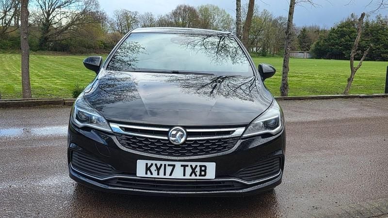 Used Vauxhall Astra SRi 2017 Black Hatchback