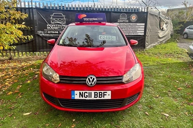 Red Used 2011 VW Golf VI SE Hatchback | £2,495 (Good price) - Image 1/1