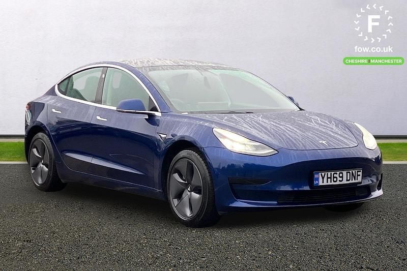 Used Tesla Model 3 Standard Range 239 kW (325 HP) 2019 Blue Sedan