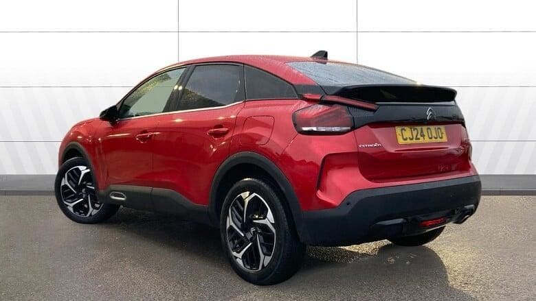 Used Citroën C4 131 HP (96 kW) 2024 Red Hatchback