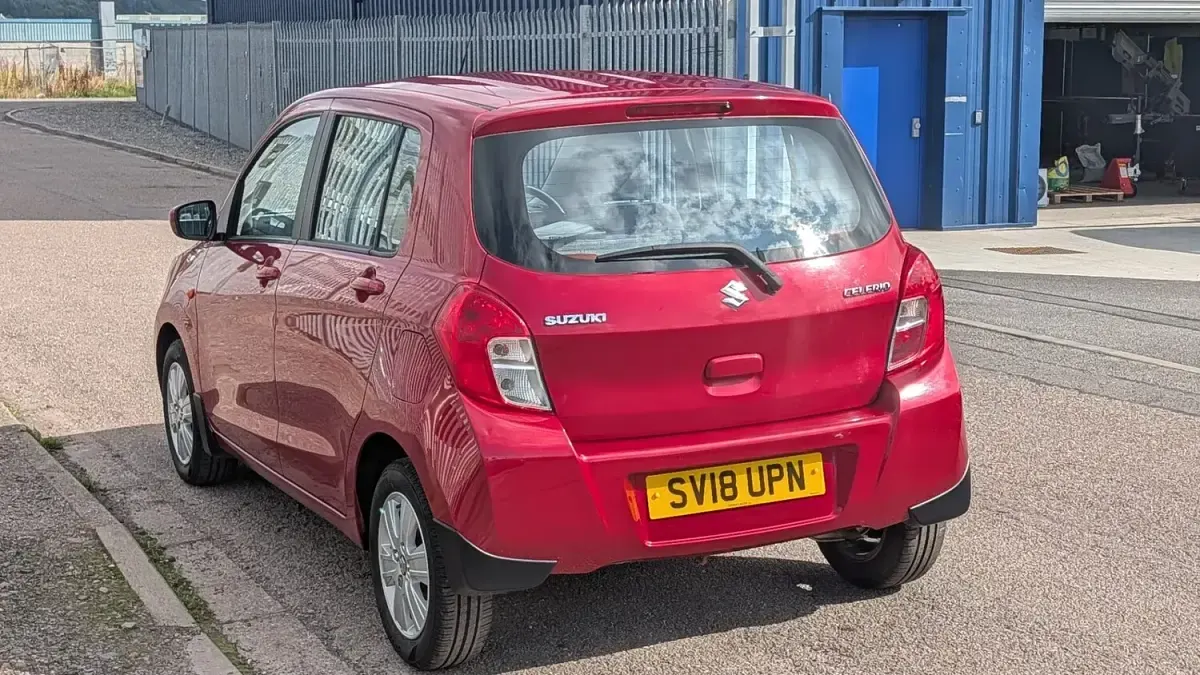 Used Suzuki Celerio SZ4 68 HP (50 kW) 2018 Red Hatchback