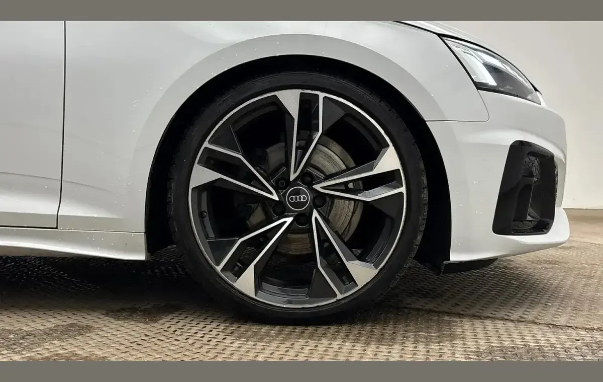 Used Audi A5 Black Edition 147 HP (108 kW) 2023 White Coupe