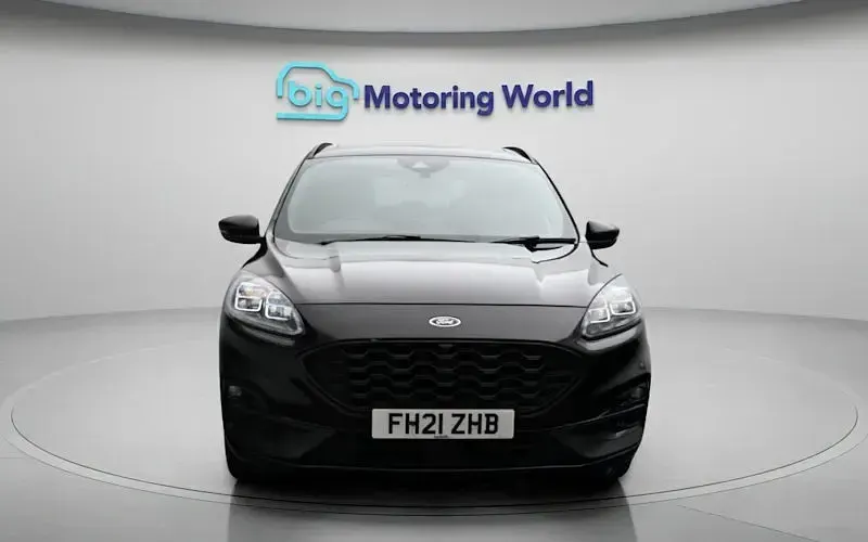 Używany Ford Kuga ST-Line X 224 KM (164 kW) 2023 SUV