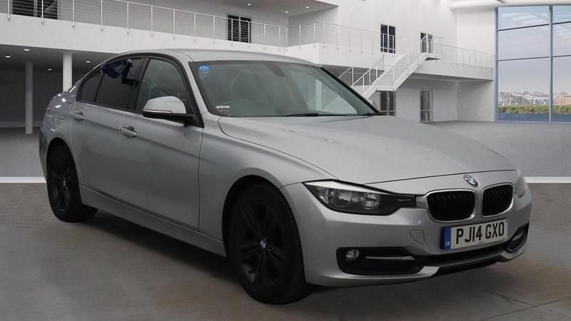 Used BMW 316 Sport Line 116 HP (85 kW) 2014 Silver Sedan