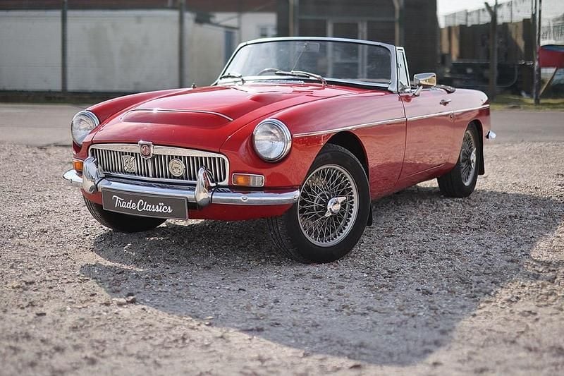 Red Used 1968 MG C Cabriolet | £15,950 - Image 1/3