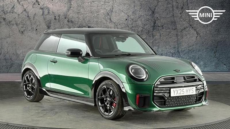 Used Mini John Cooper Works Hatch 228 HP (167 kW) 2025 Green Hatchback