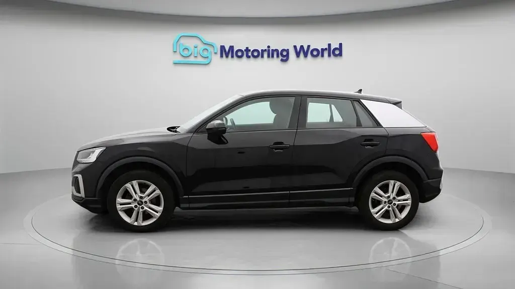 Używany Audi Q2 Sport 150 KM (110 kW) 2022 Czarny SUV