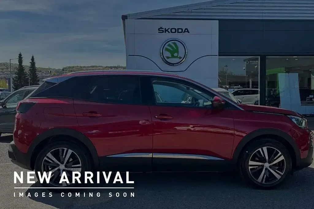Gebraucht Peugeot 3008 Allure 128 PS (94 kW) 2020 Rot SUV
