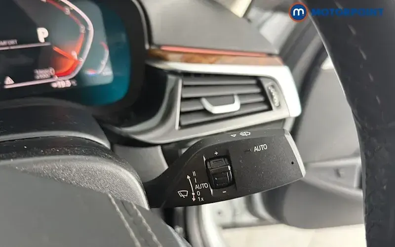 Used BMW 520 190 HP (139 kW) 2020 Silver Sedan