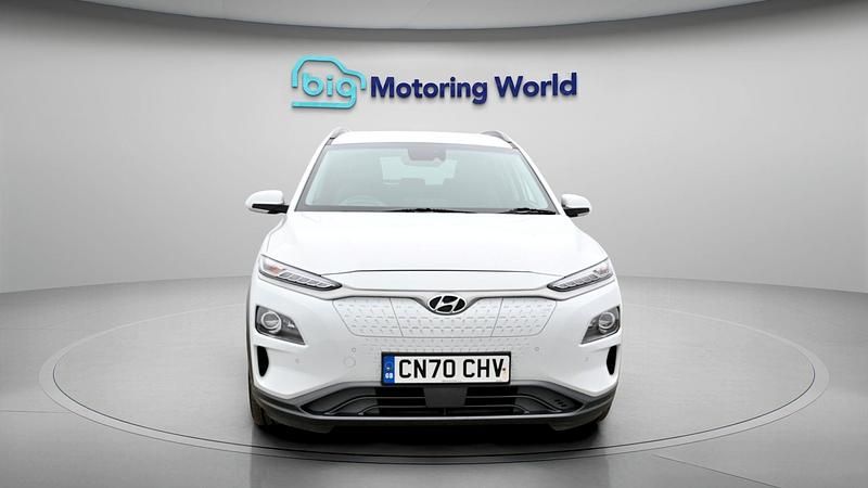 Used Hyundai Kona Premium SE 150 kW (204 HP) 2020 White SUV
