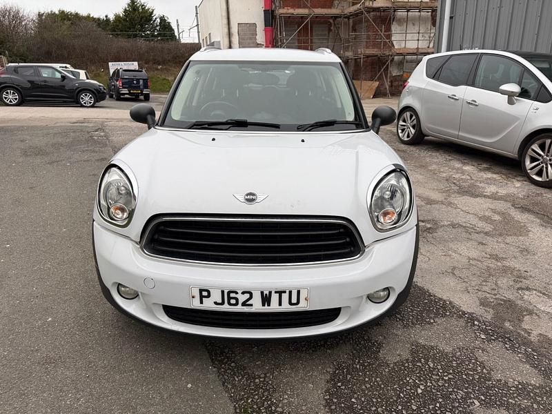 Used Mini One D 90 HP (66 kW) 2012 White Hatchback