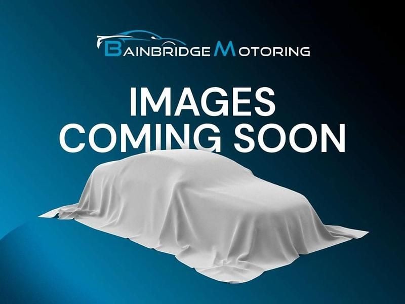 Używany VW Golf VII SE 105 KM (77 kW) 2014 Czerwony Hatchback