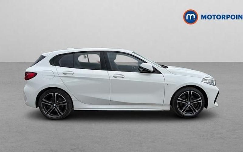 Used BMW 120 M Sport 190 HP (139 kW) 2023 White Hatchback