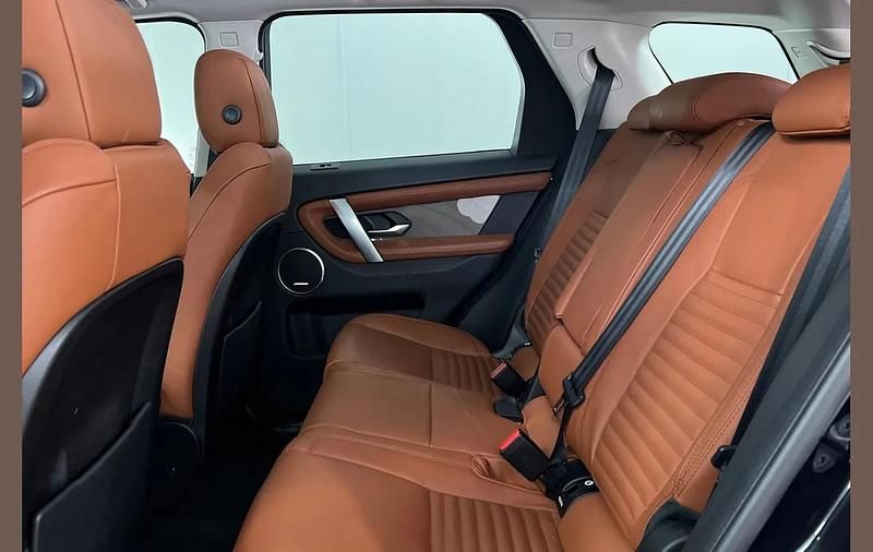 Used Land Rover Discovery 5 HSE Dynamic 245 HP (180 kW) 2020 Black SUV