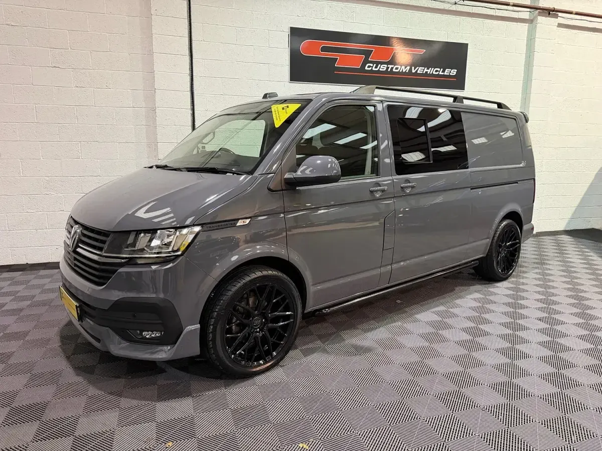Used VW Transporter Highline 150 HP (110 kW) 2023 Grey Van