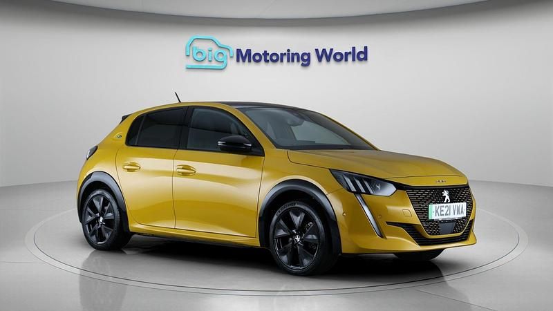 Used 2021 Peugeot e-208 GT Hatchback | £12,900 (Fair price) - Image 1/4