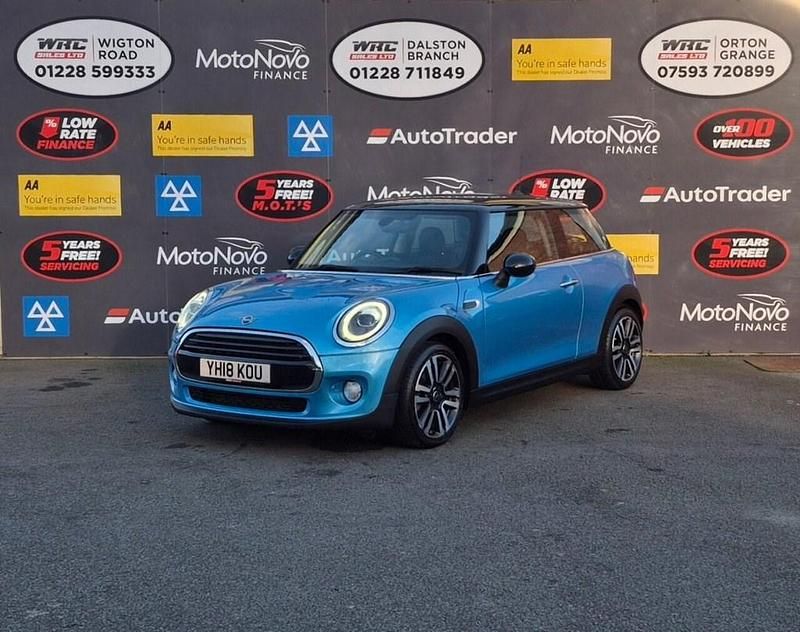 Used Mini Cooper Hatch 136 HP (100 kW) 2018 Blue Hatchback