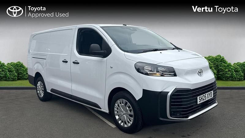 Used Toyota Proace 144 HP (105 kW) 2025 MPV