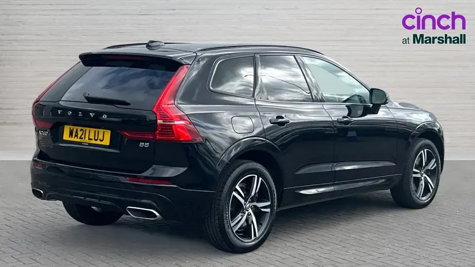Usado Volvo XC60 R-Design 250 CV (183 kW) 2021 Negro SUV