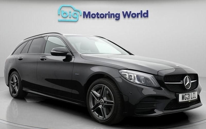 Used 2021 Mercedes C300e AMG line Estate | £21,400 (Fair price) - Image 1/4