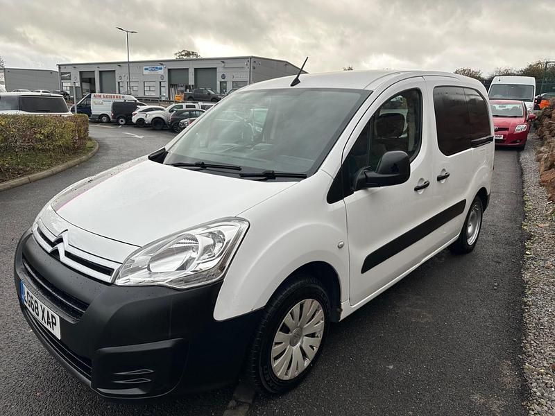 Used Citroën Berlingo 2018 White MPV