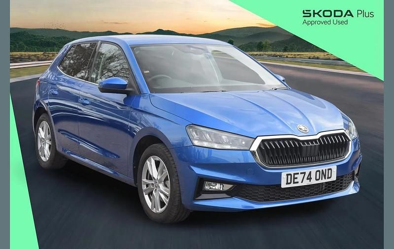 Used Skoda Fabia SE L 113 HP (83 kW) 2024 Race blue metallic Hatchback