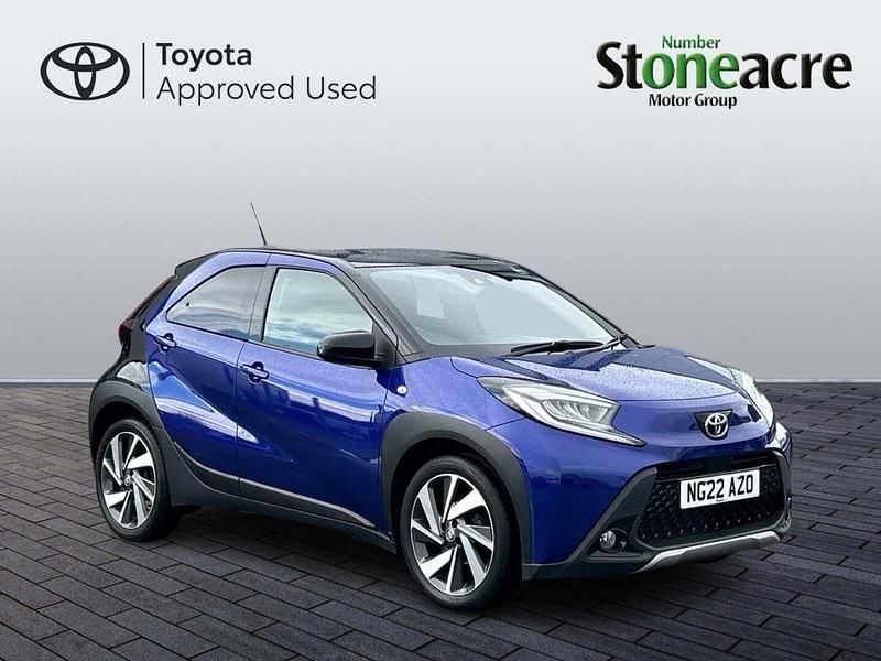 Blue Used 2022 Toyota Aygo X SUV | £13,000 - Image 1/4