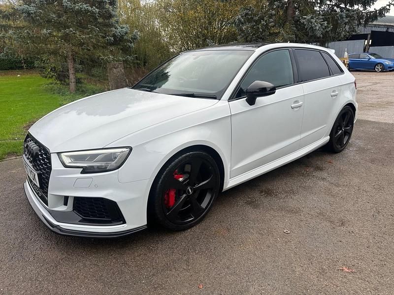 Used Audi RS3 Comfort 400 HP (294 kW) 2017 White Sedan