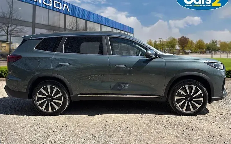 Used Chery Tiggo 8 326 HP (239 kW) 2026 Grey SUV