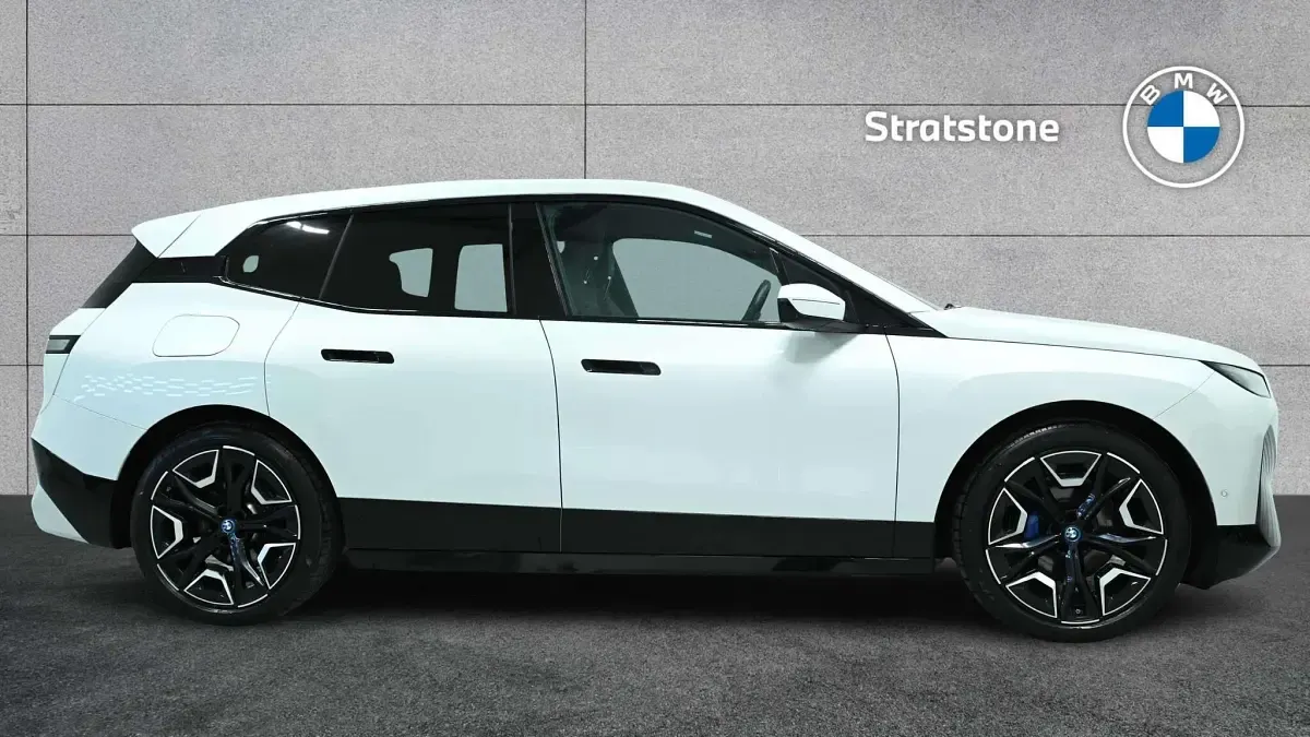 Used BMW iX M Sport 384 kW (523 HP) 2022 White SUV