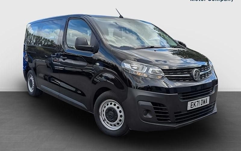 Used 2021 Vauxhall Vivaro Edition Van | £16,999 (Expensive) - Image 1/4