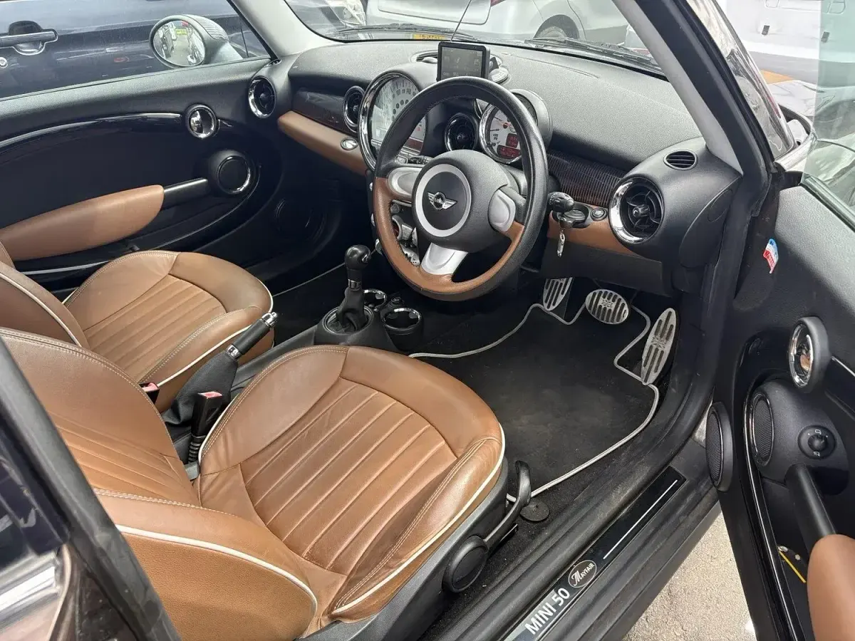 Used Mini Cooper Hatch 120 HP (88 kW) 2010 Hatchback