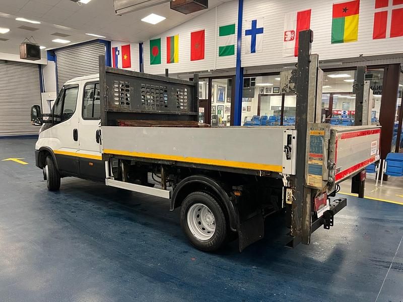 Used Iveco Daily 160 HP (117 kW) 2020 White