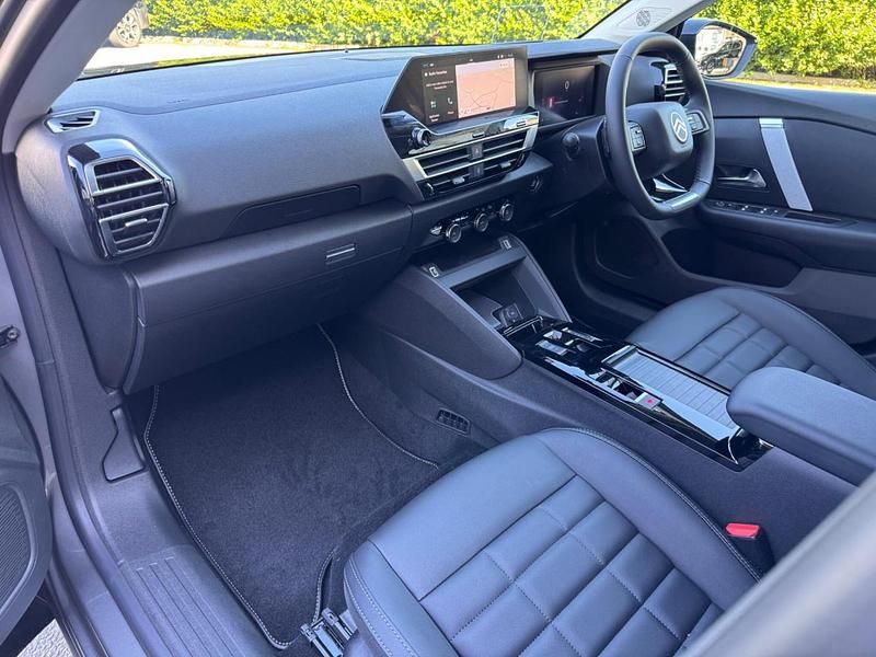 Grey New 2025 Citroën C4 PureTech Hatchback | £26,850 (Expensive) - Image 1/4