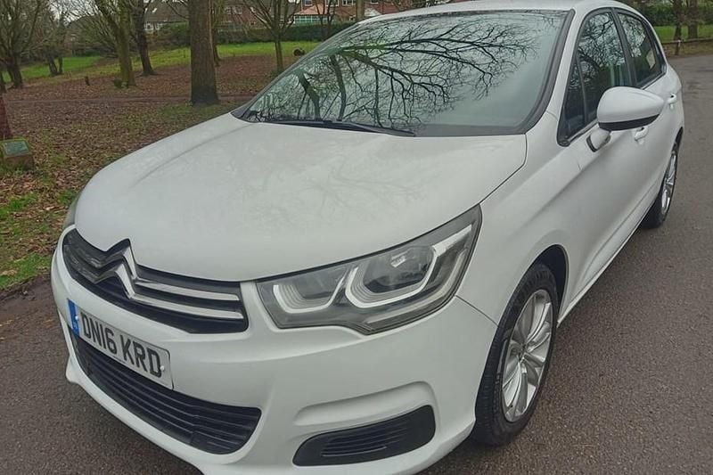 Used Citroën C4 Feel 2016 White Hatchback