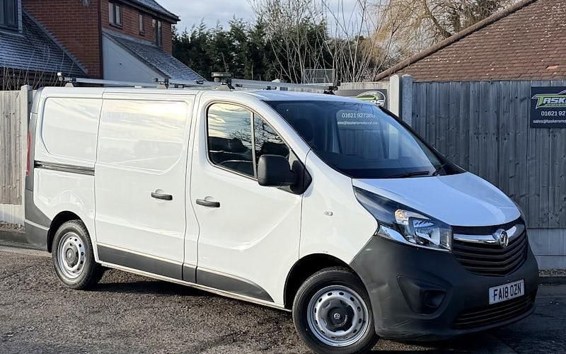 Used 2018 Vauxhall Vivaro MPV | £9,997 (Super price) - Image 1/4