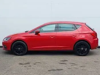 Used Seat Leon XCELLENCE Lux 150 HP (110 kW) 2019 Red Hatchback