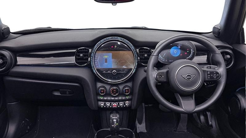 Used Mini Cooper Classic 134 HP (98 kW) 2023 Yellow Hatchback