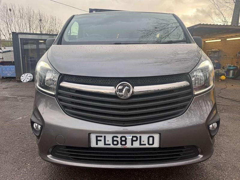 Used Vauxhall Vivaro Sportive 125 HP (91 kW) 2018 Grey