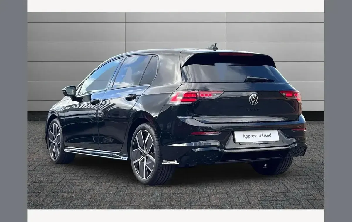 Used VW Golf VIII Black Edition 150 HP (110 kW) 2026 Black Hatchback