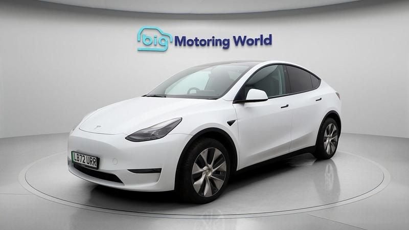 Used Tesla Model Y Long Range AWD 378 kW (514 HP) 2022 White SUV
