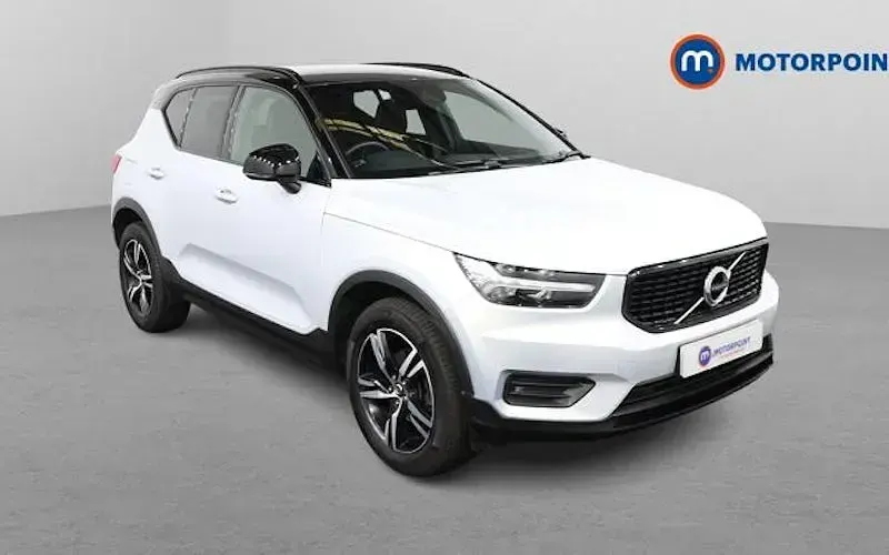 Used Volvo XC40 R-Design 163 HP (119 kW) 2021 SUV
