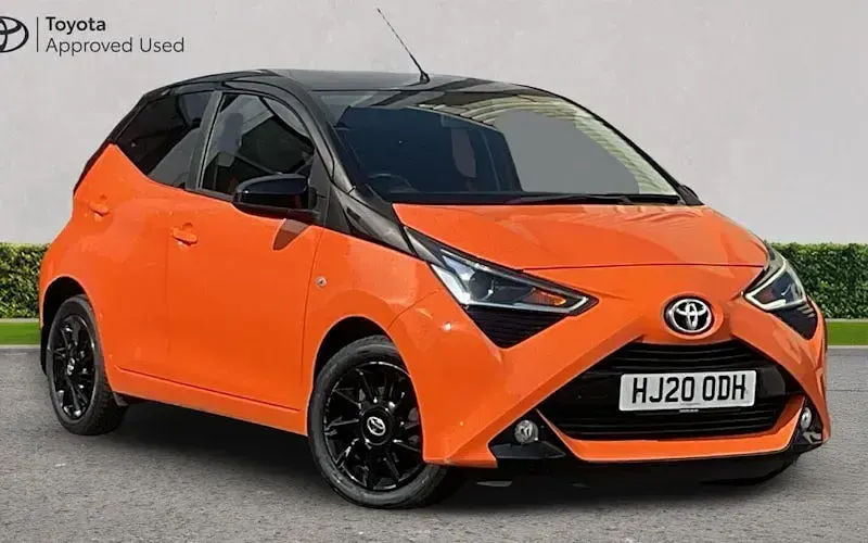 Used Toyota Aygo X-cite 72 HP (52 kW) 2019 Hatchback