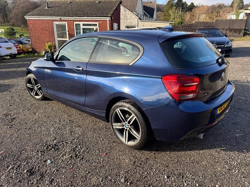 Used BMW 118 Sport Line 2013 Blue Hatchback