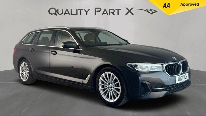 Grey Used 2021 BMW 530e Estate | £17,400 (Fair price) - Image 1/4
