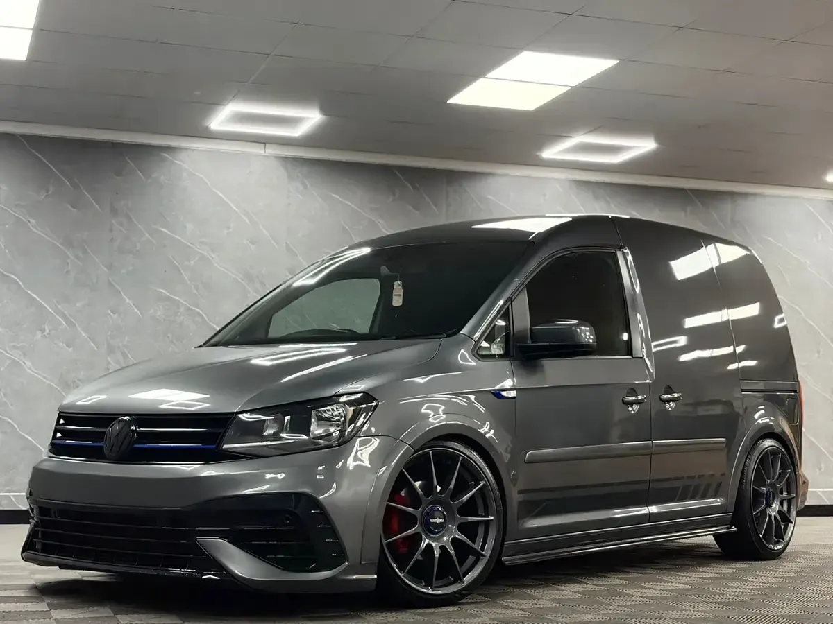 Used VW Caddy Highline 150 HP (110 kW) 2019 Grey MPV