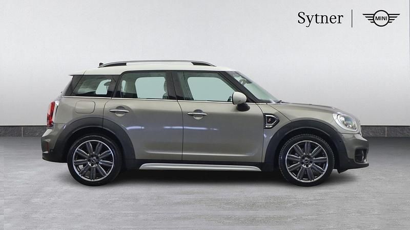 Used Mini Cooper S Countryman 189 HP (139 kW) 2017 Silver SUV