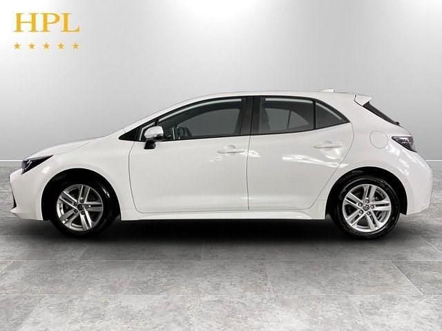 Usado Toyota Corolla 122 HP (89 kW) 2022 Branco Citadino