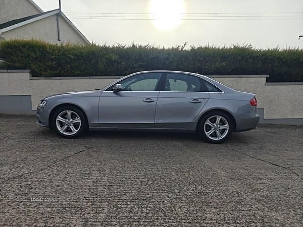 Used Audi A4 Comfort 163 HP (119 kW) 2015 Grey Sedan