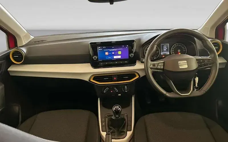 Used Seat Arona SE 95 HP (69 kW) 2025 SUV